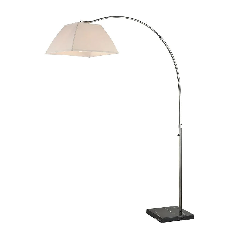 Victorian Style Floor Lamp for Traditional and Elegant InteriorsVictorian Style Floor Lamp for Traditional and Elegant InteriorsMondo Floor Lamp